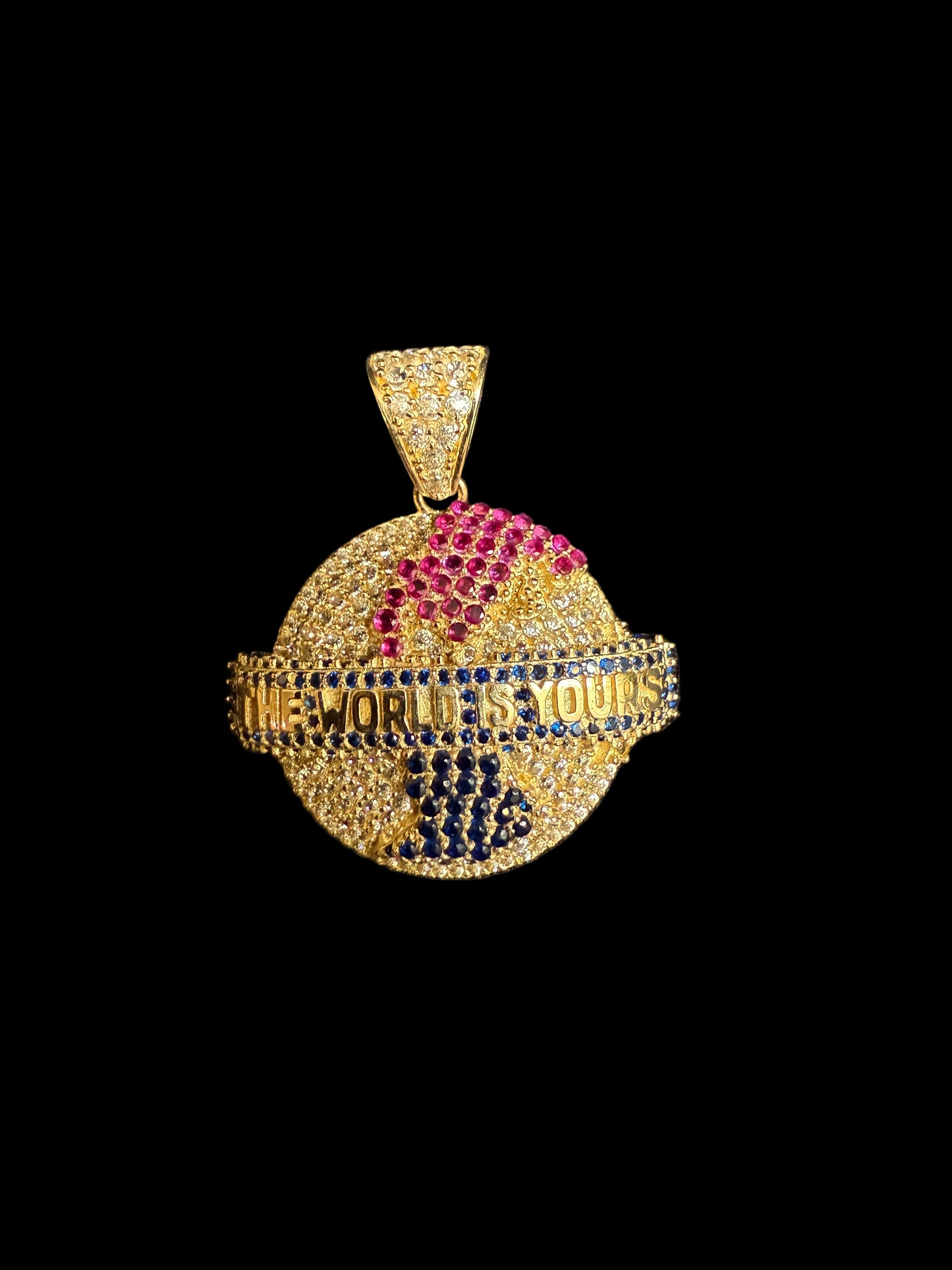 14k World/Globe pendant